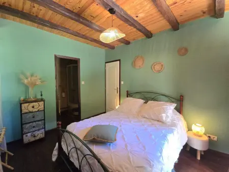 Gîte de charme en Dordogne avec piscine et jardin - Photo 15