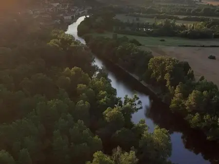 Gîte de charme en Dordogne avec piscine et jardin - Photo 34