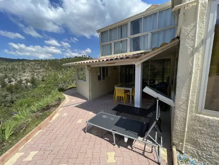 Appartement spacieux à Esparron pour 10 avec piscine - Photo 1