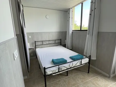 Appartement spacieux à Esparron pour 10 avec piscine - Photo 9