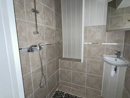 Appartement spacieux à Esparron pour 10 avec piscine - Photo 14
