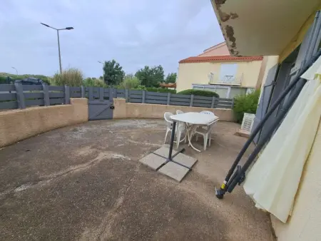 Studio rénové avec climatisation, terrasse et parking à Marseillan-Plage - Photo 5
