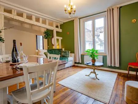 Charmant Appartement au Cœur de Troyes avec Canapé Convertible - Photo 4