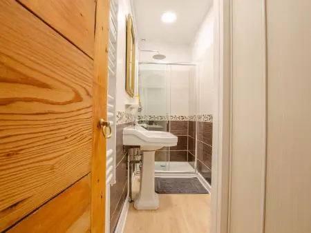 Charmant Appartement au Cœur de Troyes avec Canapé Convertible - Photo 13