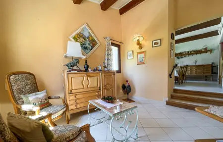 Belle maison accès étang, Maison 6 personnes à Cabrières d'Aigues - Photo 2