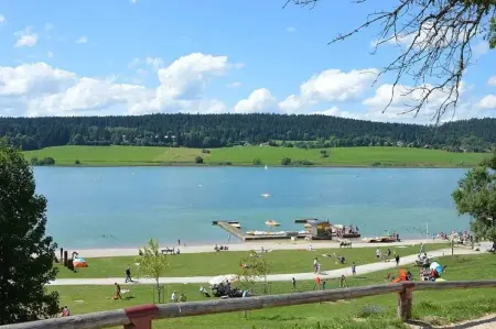 Appartement charmant près du lac à Saint-Point-Lac - Photo 10