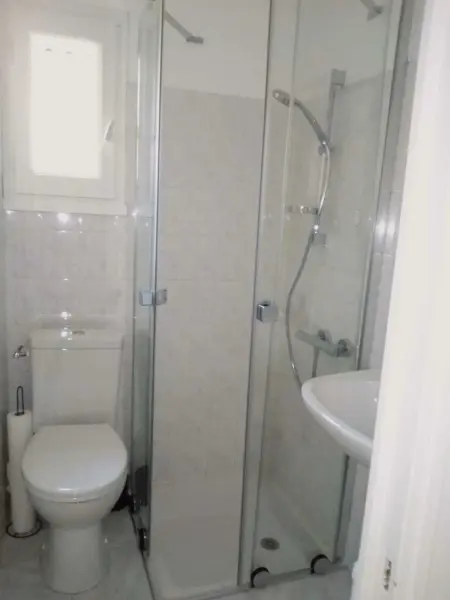Appartement moderne à Rodez de 46 m² avec balcon - Photo 9