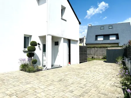 Maison élégante 5 pièces à Larmor-Plage proche plage - Parking et WiFi - Photo 34