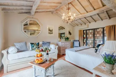 La Macina Farmhouse, Ferme toscane avec piscine à débordement - Photo 2