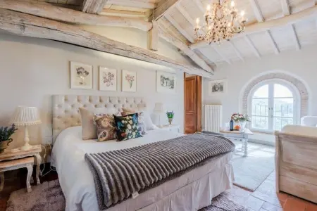 La Macina Farmhouse, Ferme toscane avec piscine à débordement - Photo 4