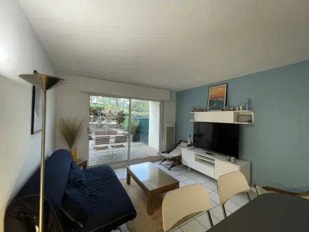 Agréable T2 avec piscine et parking dans résidence - Photo 1