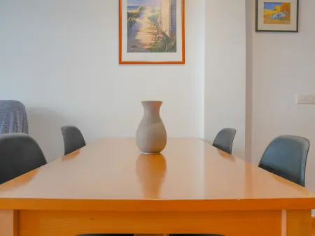 Appartement rénové avec terrasse, proche plage et parking - Photo 6
