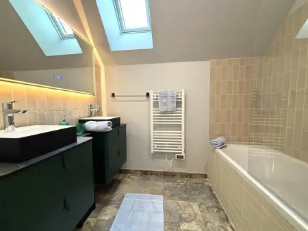 Gîte authentique en Auvergne, 8 pers, animaux admis - Photo 5