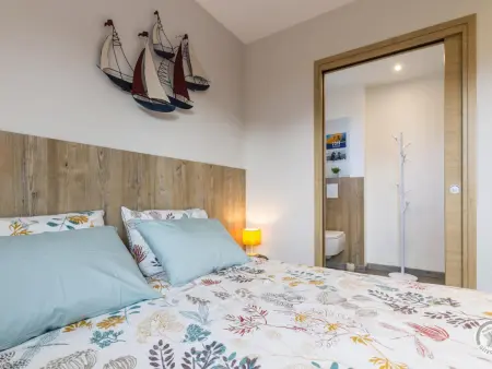 Maison Plain-Pied avec Terrasse et Parking à Barneville-Carteret - Photo 3