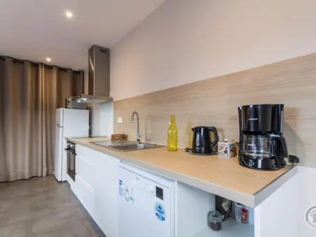 Maison Plain-Pied avec Terrasse et Parking à Barneville-Carteret - Photo 6
