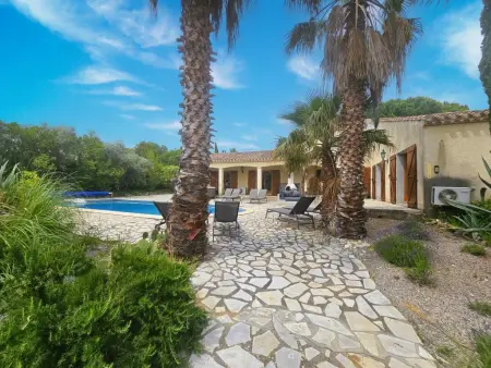 La Cerisette, Villa spacieuse avec piscine et bain à remous - Photo 5