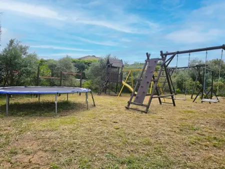 La Cerisette, Villa spacieuse avec piscine et bain à remous - Photo 9