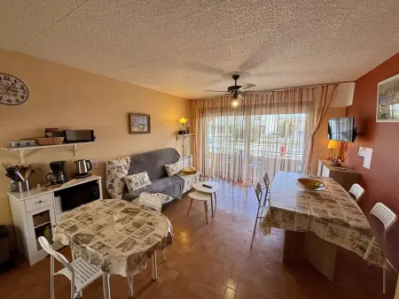 Appartement lumineux RDC 2 pièces avec piscine proche mer - Photo 2