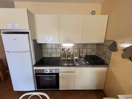 Appartement lumineux RDC 2 pièces avec piscine proche mer - Photo 3