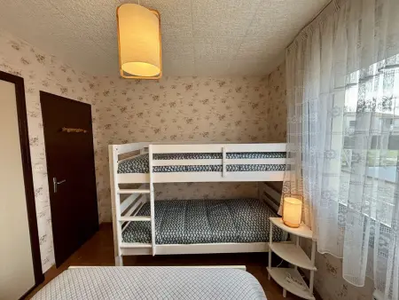 Appartement lumineux RDC 2 pièces avec piscine proche mer - Photo 9