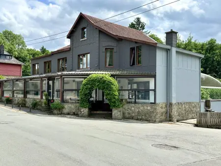 Aux Berges du Lac, Gite au lac de Warfa avec piscine, spa & sauna - Photo 5