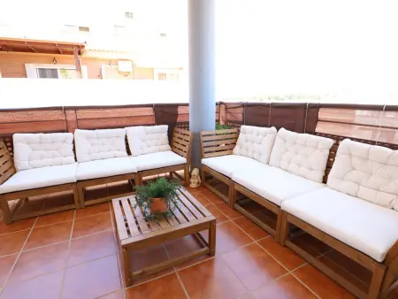 Grand appartement 3 chambres, grande terrasse, clim, à 600m de la plage - Photo 9