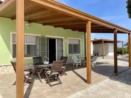 Chalet spacieux pour 11 pers, piscine privée, animaux bienvenus, proche mer - Photo 1