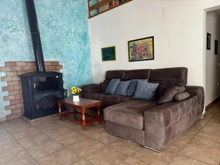 Chalet spacieux pour 11 pers, piscine privée, animaux bienvenus, proche mer - Photo 2