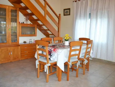 Chalet spacieux pour 11 pers, piscine privée, animaux bienvenus, proche mer - Photo 3