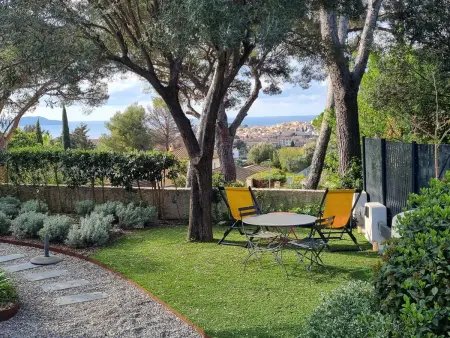 Carqueiranne: Villa de Charme avec Piscine, Vue Mer, pour 8 Personnes - Photo 7
