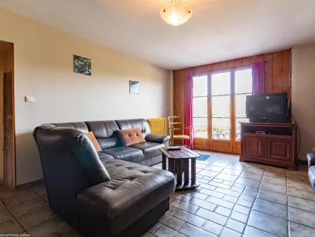 Grande maison rénovée avec WIFI, idéale pour familles - Photo 1