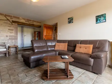 Grande maison rénovée avec WIFI, idéale pour familles - Photo 2