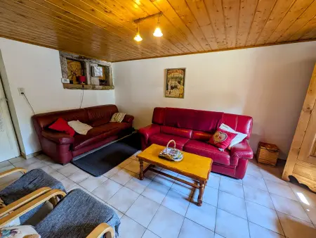 Gîte paisible dans ancienne ferme comtoise avec animaux acceptés - Photo 12