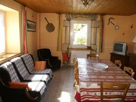 Charmant gîte restauré dans un village forestier - Photo 2