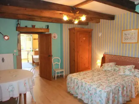 Charmant gîte restauré dans un village forestier - Photo 13