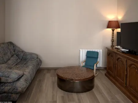 Charmant gîte rénové dans parc avec terrasse, Gite 4 personnes à Montagney - Photo 7
