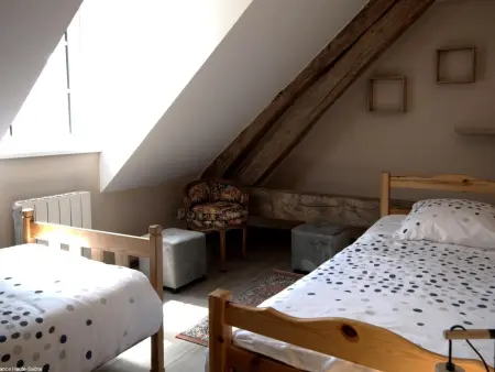 Charmant gîte rénové dans parc avec terrasse, Gite 4 personnes à Montagney - Photo 17