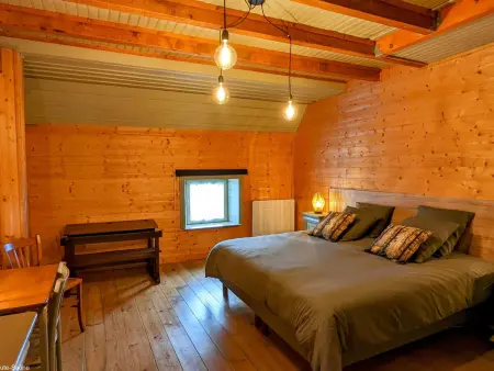 Gîte paisible dans une ancienne ferme avec WIFI et parking à Saint-Bresson - Photo 10
