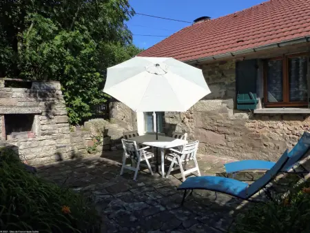 Gîte paisible dans une ancienne ferme avec WIFI et parking à Saint-Bresson - Photo 14