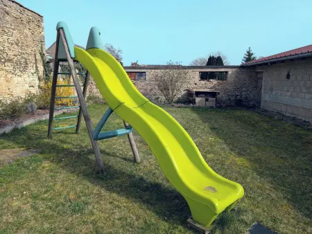 Gîte rénové XVIIIème siècle, animaux acceptés, jardin clôturé - Photo 22