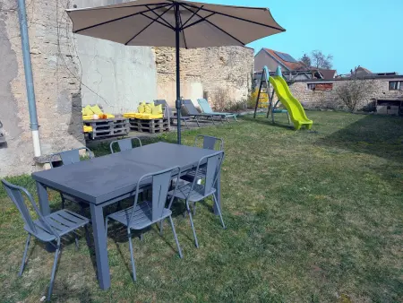 Gîte rénové XVIIIème siècle, animaux acceptés, jardin clôturé - Photo 24