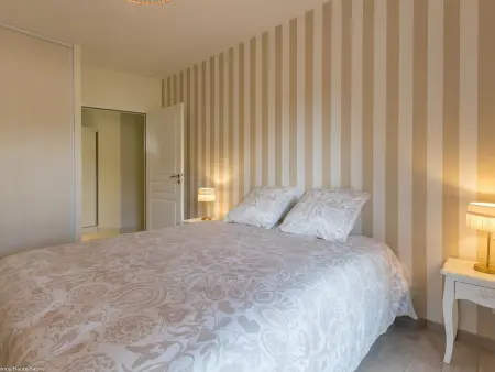 Gîte moderne et lumineux à Gy avec grand salon, jardin et jeux pour enfants - Photo 17