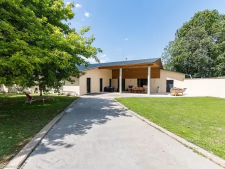 Gîte moderne et lumineux à Gy avec grand salon, jardin et jeux pour enfants - Photo 34