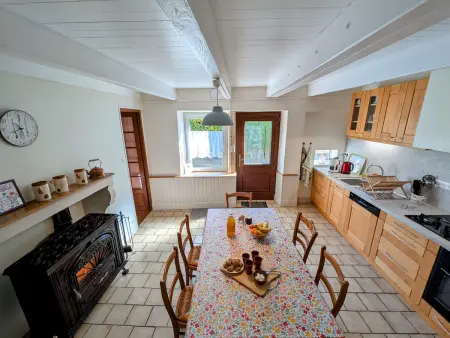 Gîte familial rénové avec jardin au cœur de la Vallée de la Saône - Photo 1