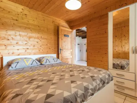 Charmante maison bois avec piscine et animaux admis - Photo 12