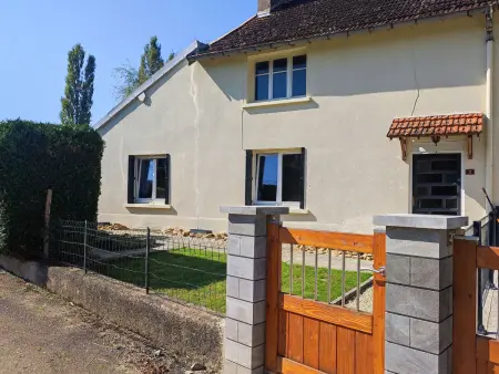 Gîte paisible à La Vernotte pour 4 personnes, Gite 4 personnes à La Vernotte - Photo 1