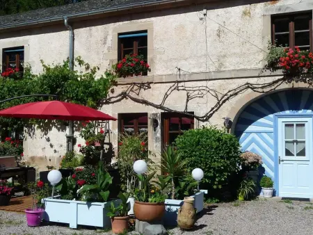 Charme Authentique au Moulin de Saphoz avec Grand Jardin - Photo 21