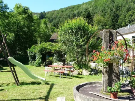 Charme Authentique au Moulin de Saphoz avec Grand Jardin - Photo 22