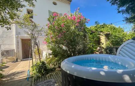 Maison 6 personnes à Pont Saint Esprit - Photo 1