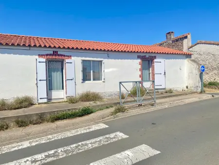Maison rénovée au cœur de Brem, 4 couchages, jardin, WIFI - Photo 13